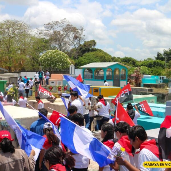 Foto de Juventud Sandinista honra a Margarita Calderón