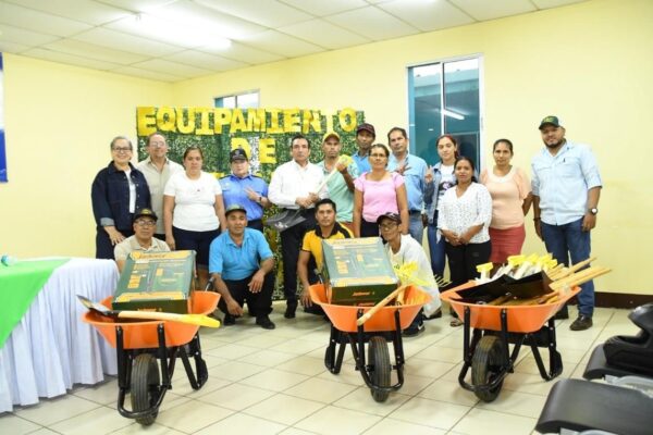 MARENA equipa brigadas contra incendios forestales en Carazo