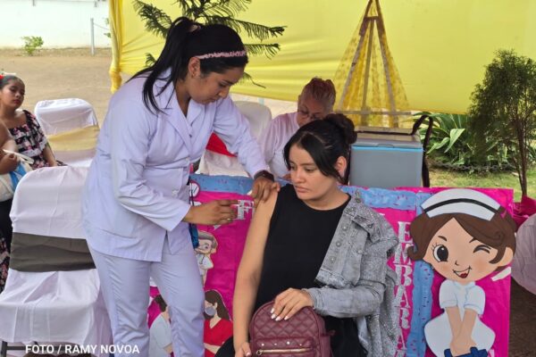 Salud gratuita y preventiva: Nicaragua lanza campaña nacional contra la influenza