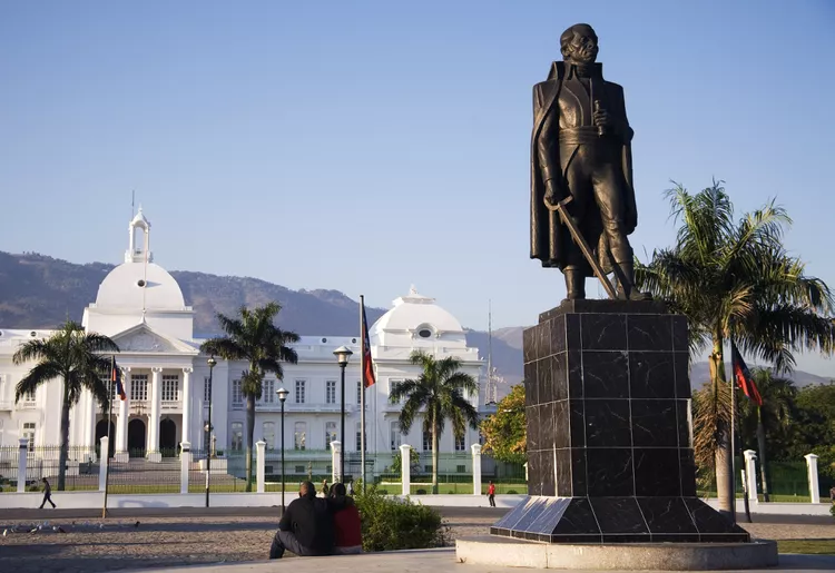 La Asamblea Nacional honra el legado emancipador de Toussaint–Louverture