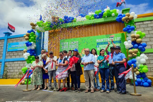Inauguran moderno centro de acopio en el mercado Roberto Huembes