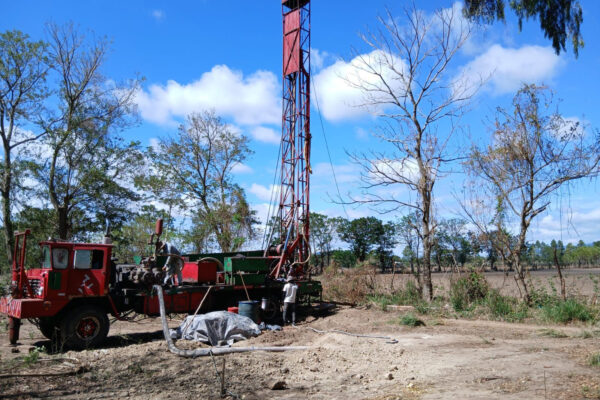 Inicia ampliación y mejoramiento del sistema de agua potable en Teotecacinte, Jalapa