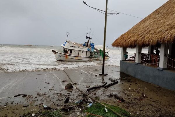 Depresión tropical tres provocará lluvias, vientos y oleaje en Nicaragua durante la semana