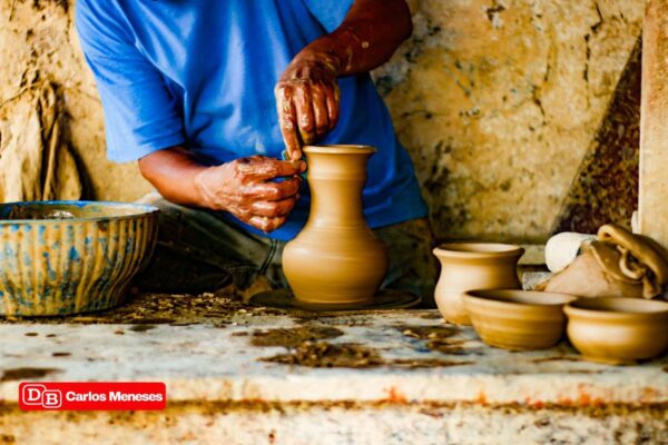 La tradición del barro sigue viva en Mozonte