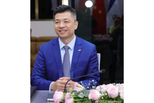 Embajador Qu Yuhui: Una inteligencia artificial al mayor servicio de toda la humanidad