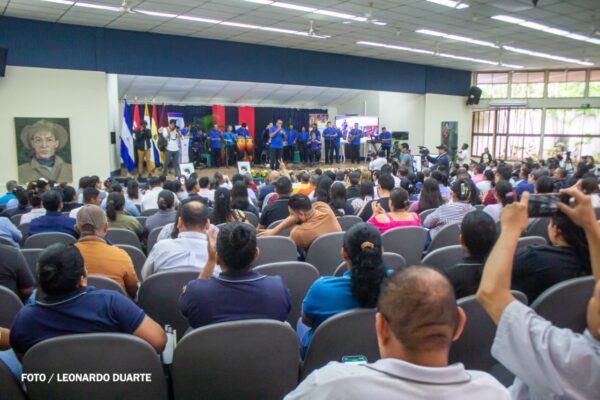 Universidades Pueblo Presidente presentan libro de la Economía Creativa en Nicaragua