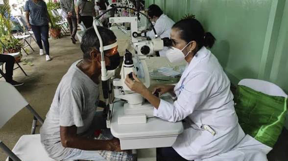 Granada recibe Mega Feria Oftalmológica para mejorar la salud visual de la población