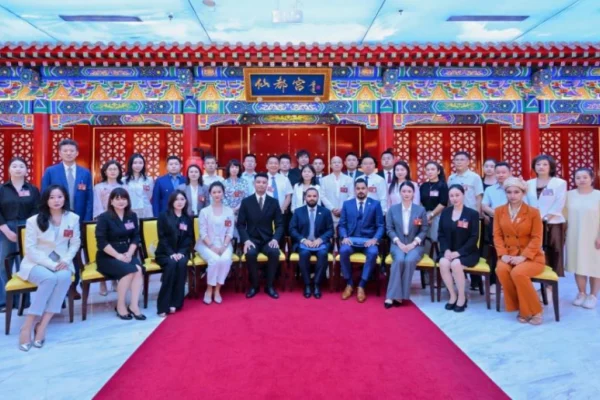 Diálogo sobre inversiones con empresas chinas