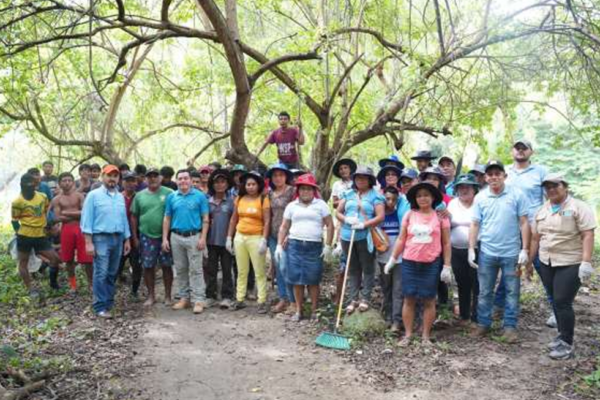Telpaneca impulsa jornada de limpieza en la ribera del Río Coco para proteger los ecosistemas
