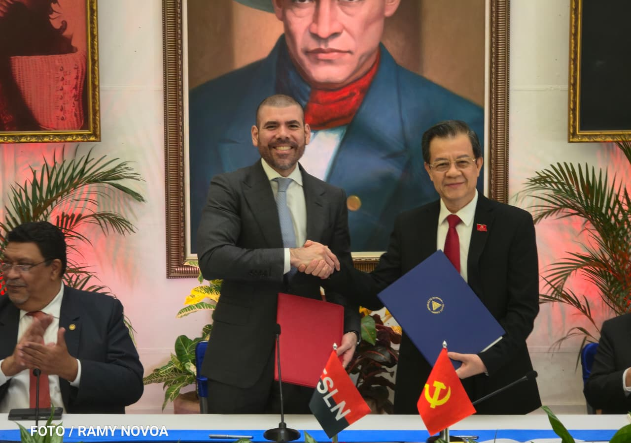 FSLN y Partido Comunista de Vietnam firman acuerdo de cooperación para fortalecer la amistad y el desarrollo conjunto