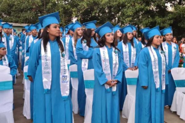 MINED anuncia fechas de exámenes finales y promociones escolares 2026