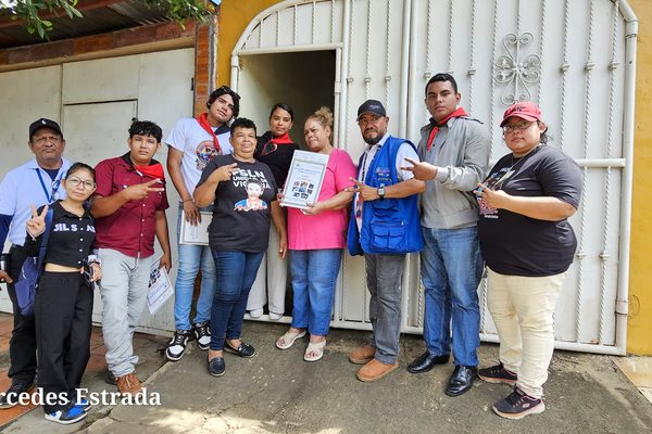 Familias de Managua reciben títulos de propiedad que garantizan seguridad jurídica