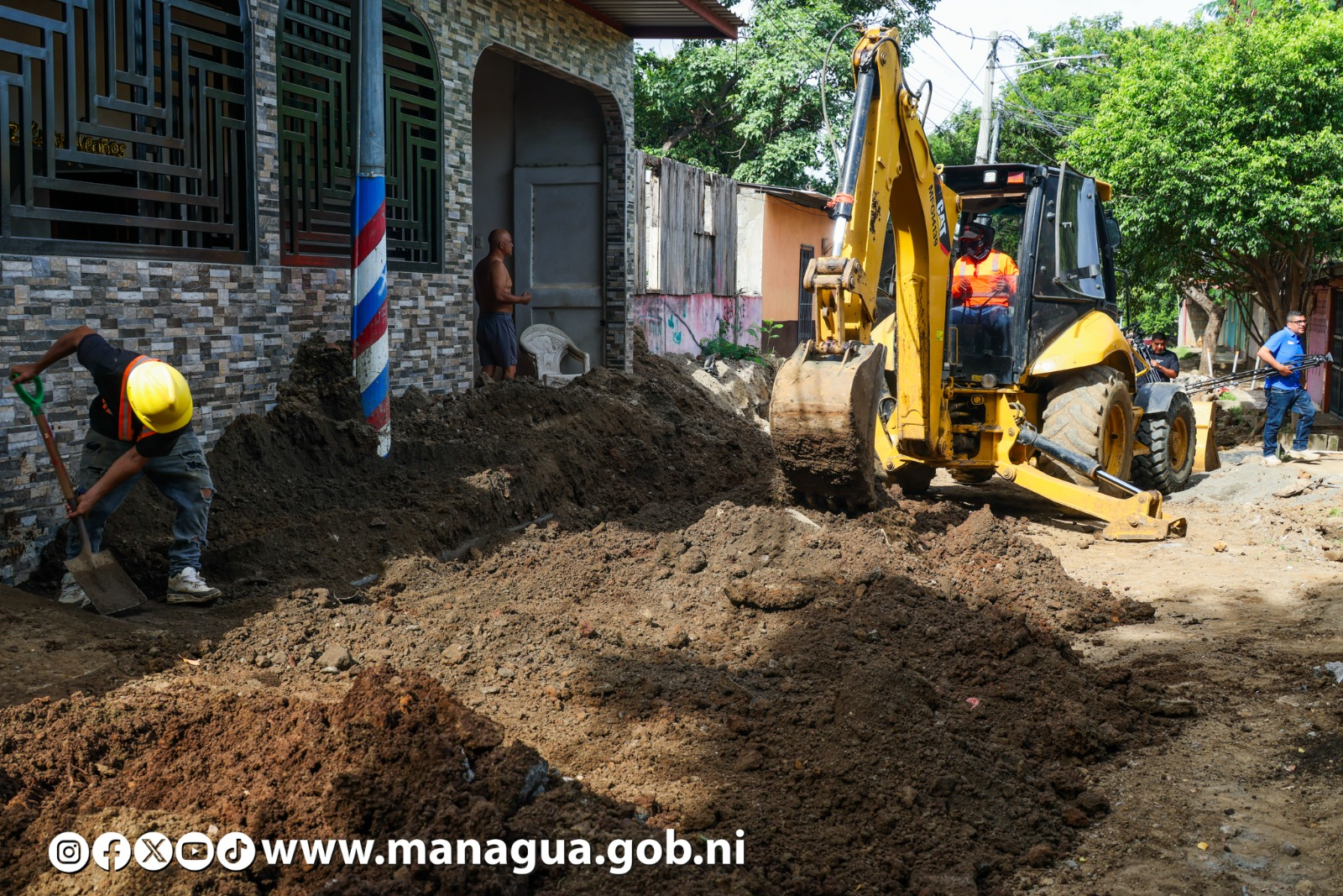 Proyecto de agua y saneamiento en el barrio Camilo Chamorro alcanza 60% de avance