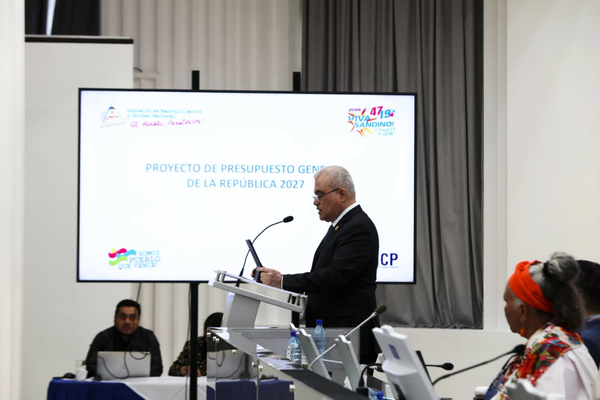 Presupuesto 2027 llega a la Asamblea Nacional con énfasis en inversión pública y bienestar de las familias